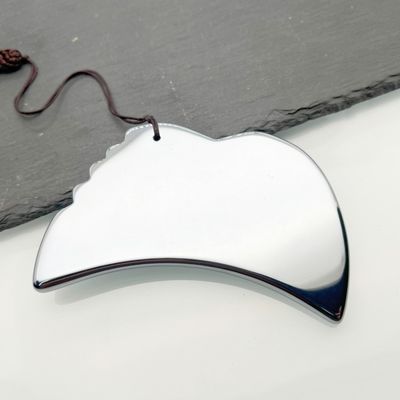 Серебряная терагерцовая красочная тарелка для массажа для роскошного опыта.