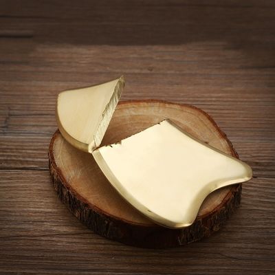 Массажное оборудование настраиваемое Чистое медное сердцеобразное тело Здравоохранение Гуаша Скребборд Золотой цвет Латунь Металл Массажный инструмент Гуа Ша