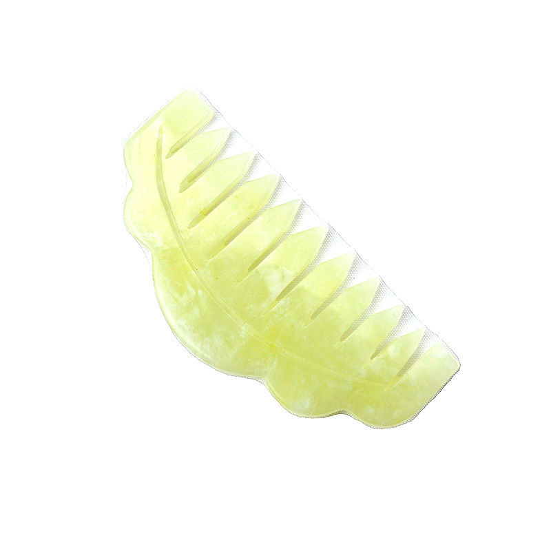 Xiuyan Jade Massage Comb 9.2cm*4.6cm Размер Светло-зеленый цвет Способствует кровообращению и улучшает сон